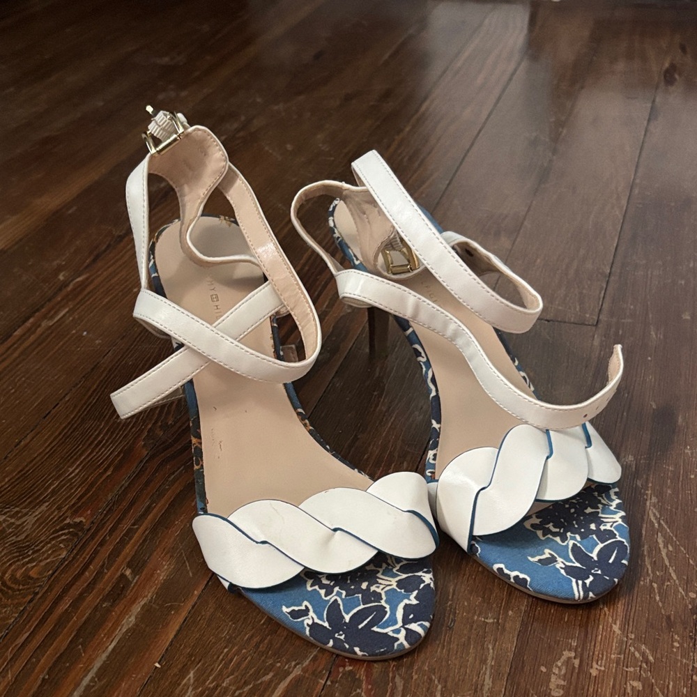 Tommy Hilfiger White and Blue Heels